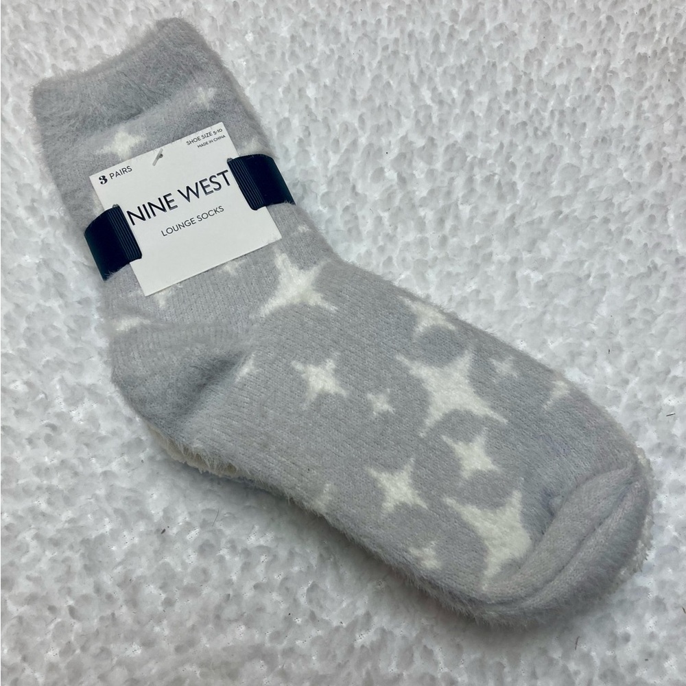 Nine West NWT 3 Pair Fuzzy Soft Lounge Socks Size 5-10